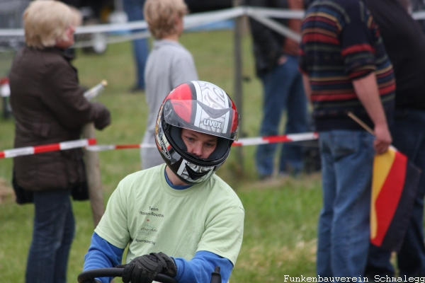 2011-06-11 Rasenmäher-Racing Teil 3 - Rennen der Serienklasse 62