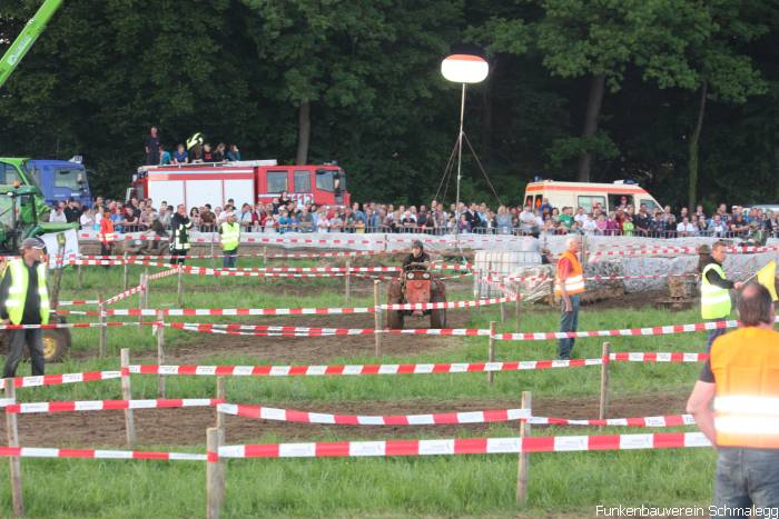 2012-05-26 Rasenmäher-Racing Teil 6 - Rennen der Renntraktoren 137